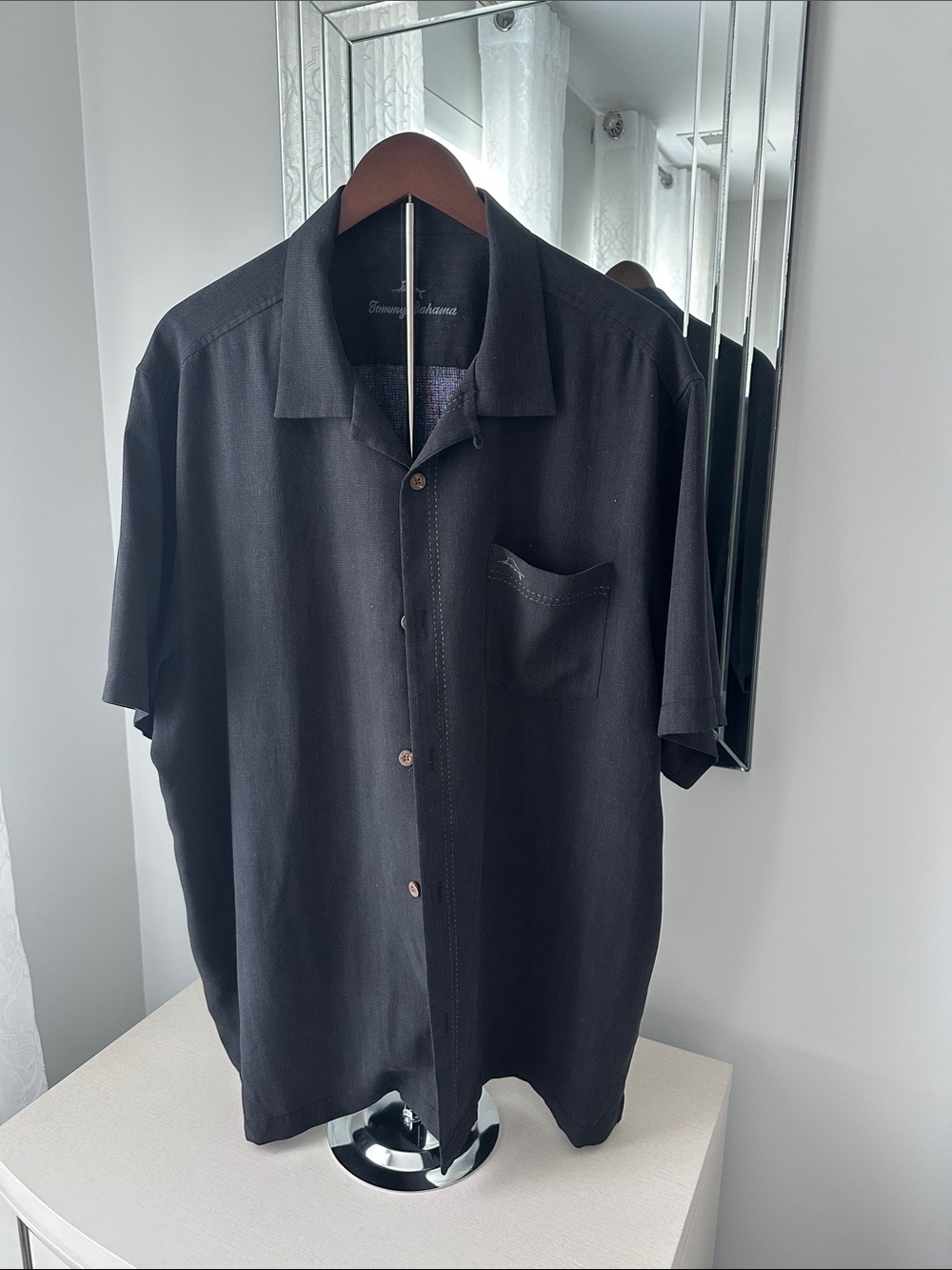 Tommy Bahama Black Short-Sleeve Button-Down Camp Shirt